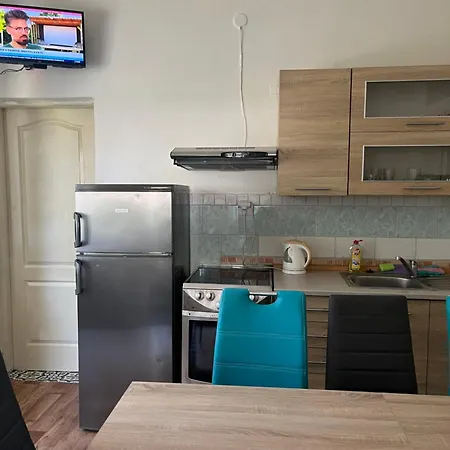 Dom Alex Pri Kúpalisku Thermalpark