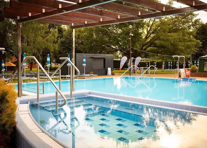 Dom Alex Pri Kupalisku Thermalpark